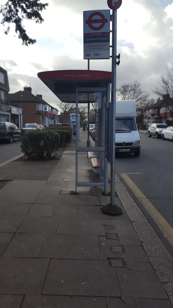 Cleveland Gardens (Stop P)