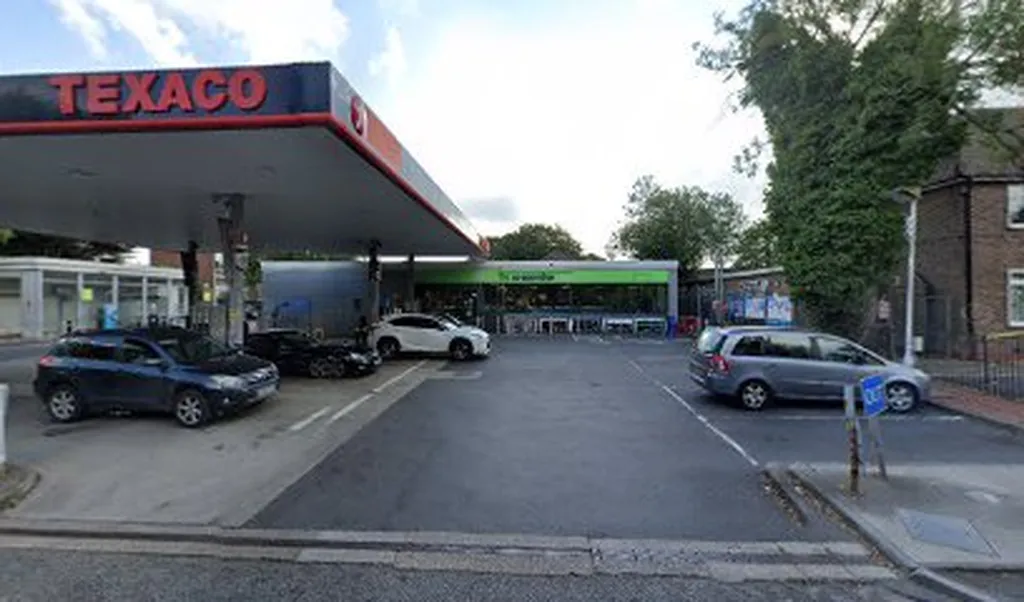 Co-op Food - Petrol Aperfield