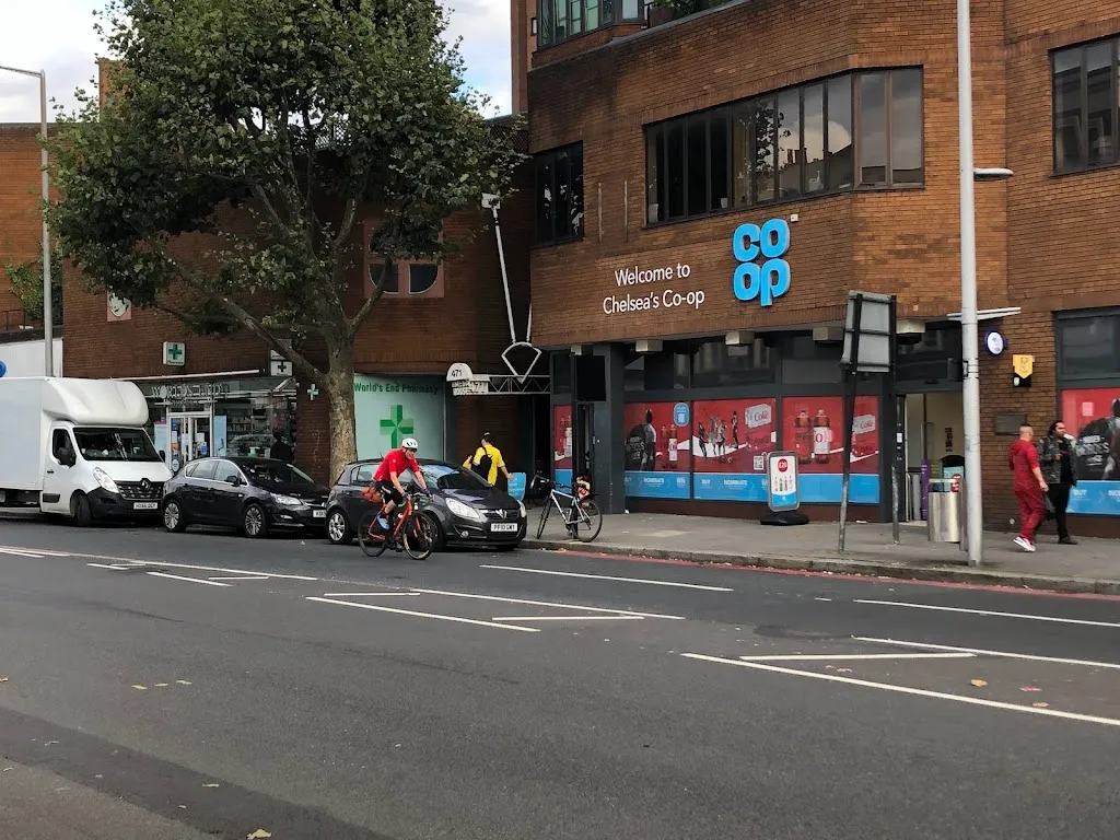 CO OPERATIVE SUPERMARKET