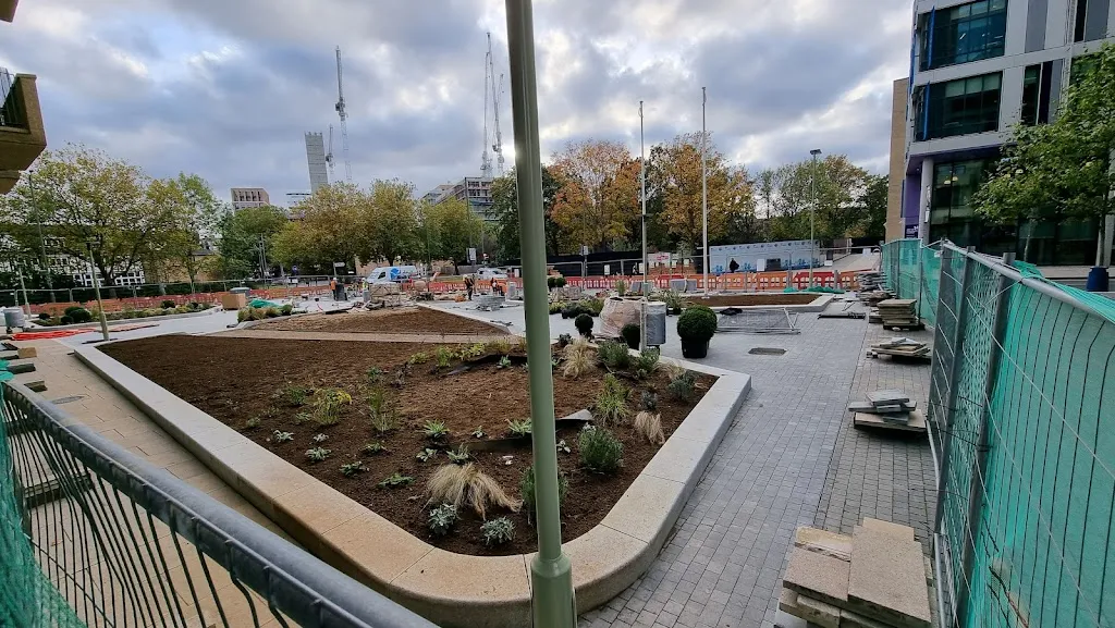 Colindale Library (Stop QH)