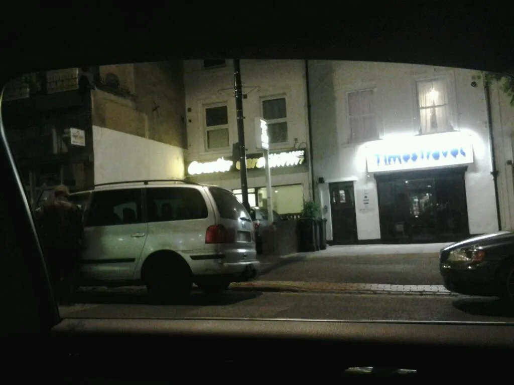 Courier Cars South Norwood
