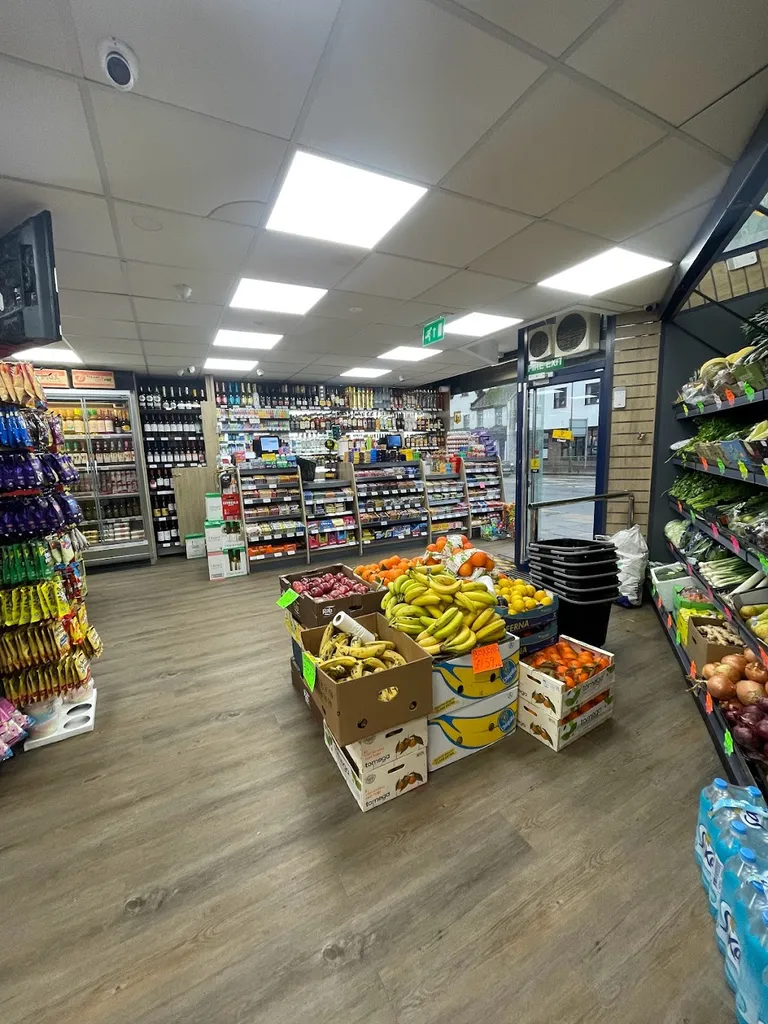 Crays Food Centre