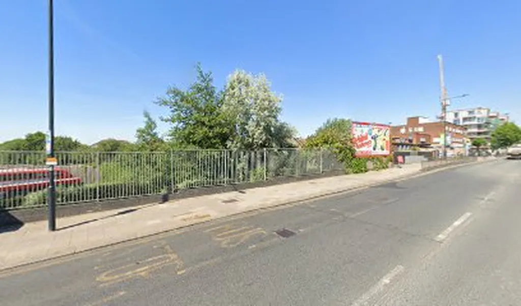 Cricklewood Bus Garage (Stop BS)
