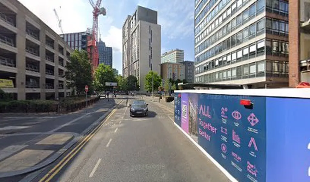 Croydon Minibus Taxi