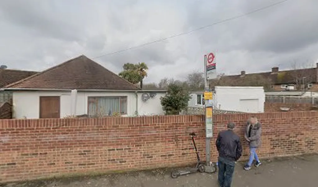 Cygnet Avenue