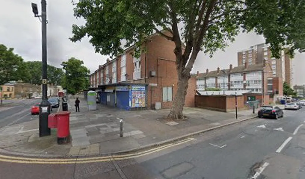 D J Off Licence