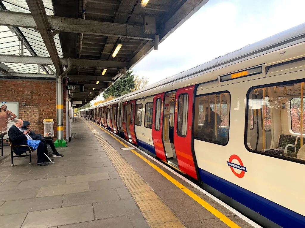 Dagenham Heathway