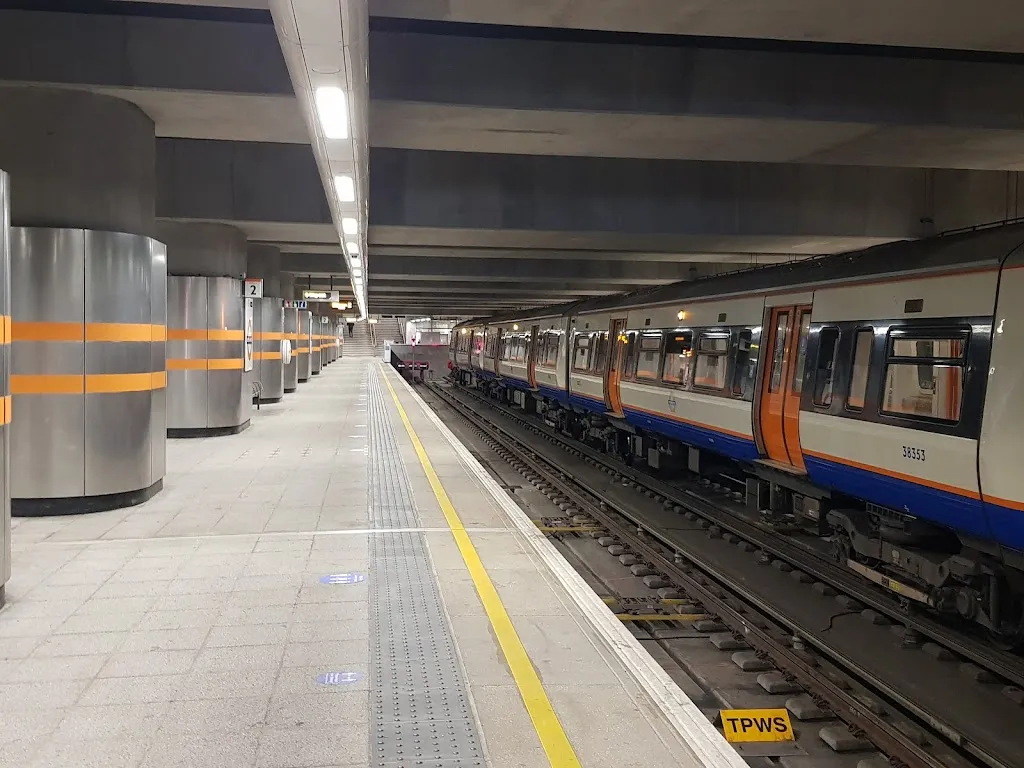 Dalston Junction