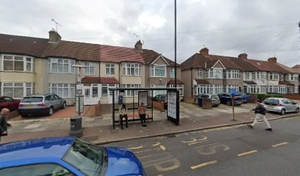 Denbigh Road (Stop G)