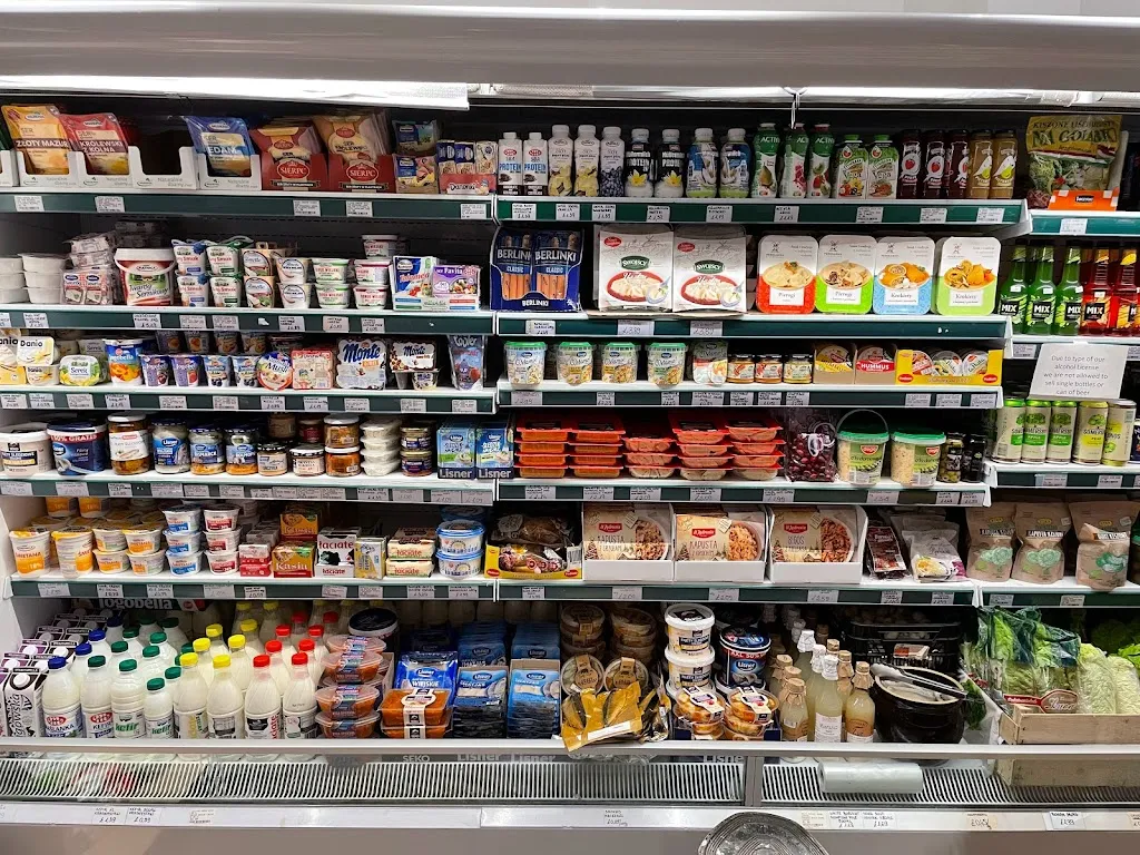 Dill & Co Mitcham Polish Deli & Coffe Shop
