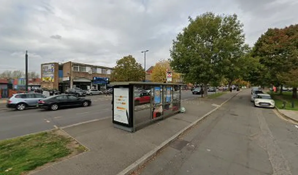Dilston Close (Stop L)