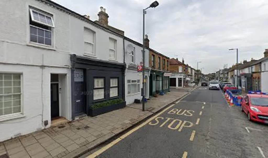 Dudley Road (Stop L)
