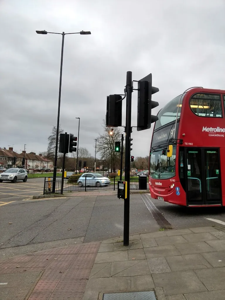 Ealing Hospital (Stop T)