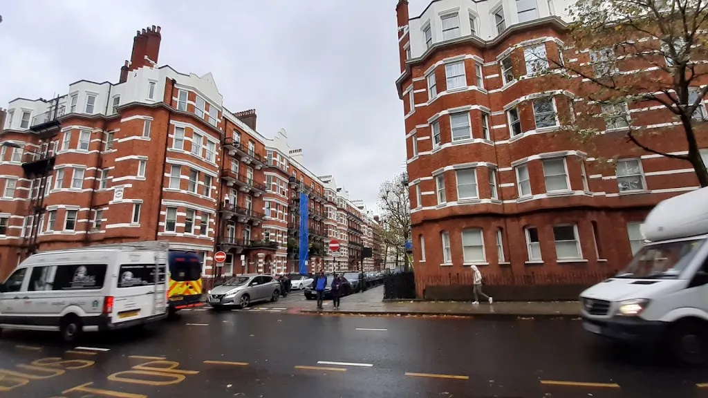 Earl's Court Station (Stop C)