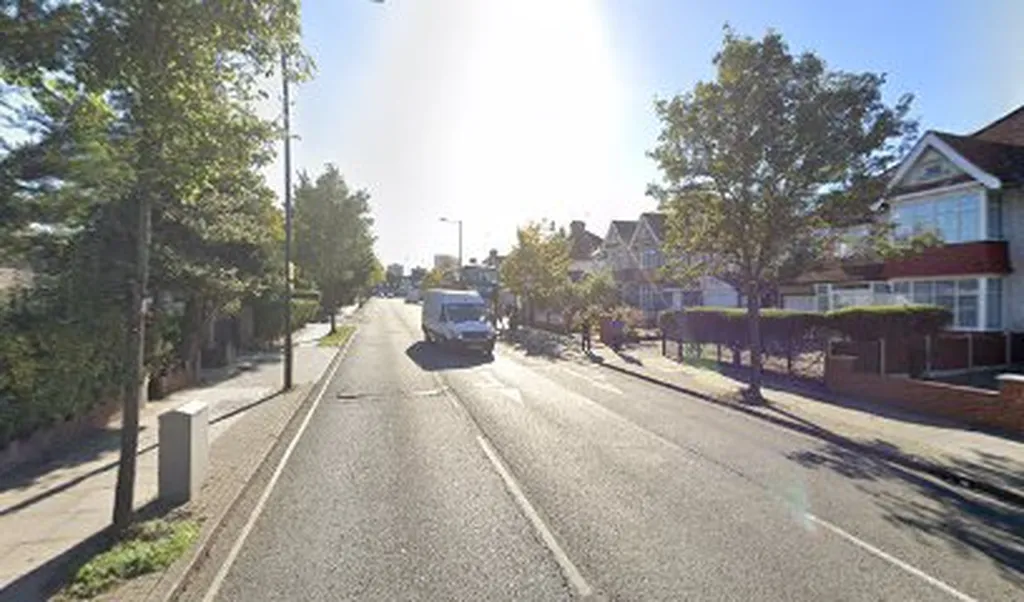 East Lane (Stop P)