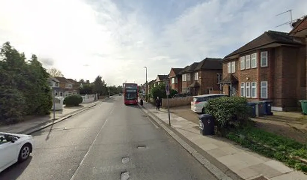 Edgware Way (Stop Q)