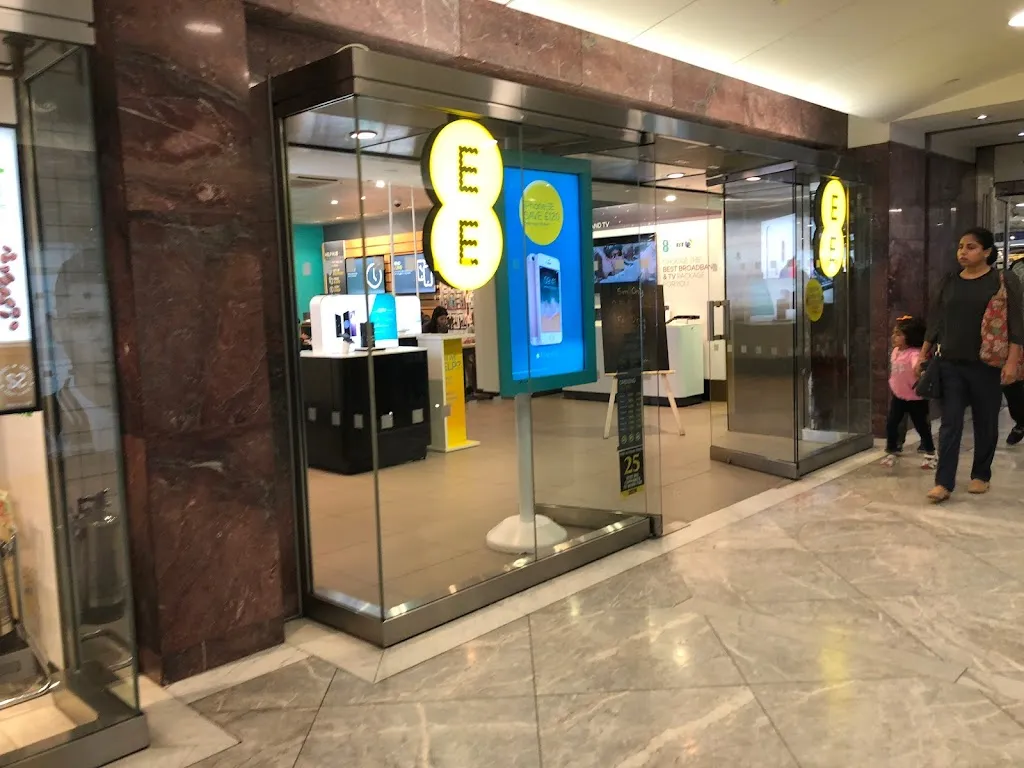 EE
