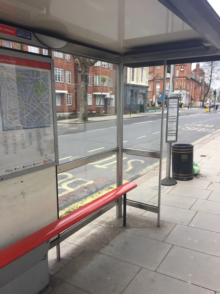 Elgin Avenue (Stop MF)