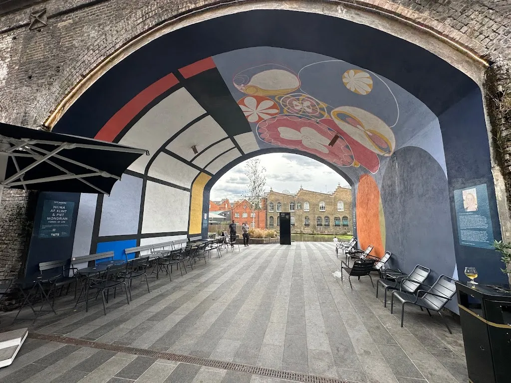 Ellie Tate’s mural