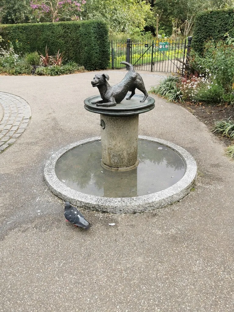 Esme Percy Fountain