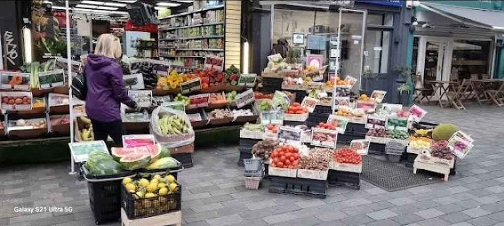 FARM FRESH WHOLEFOODS