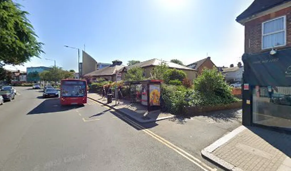 Flower Lane Sacred Heart Ch (Stop H)
