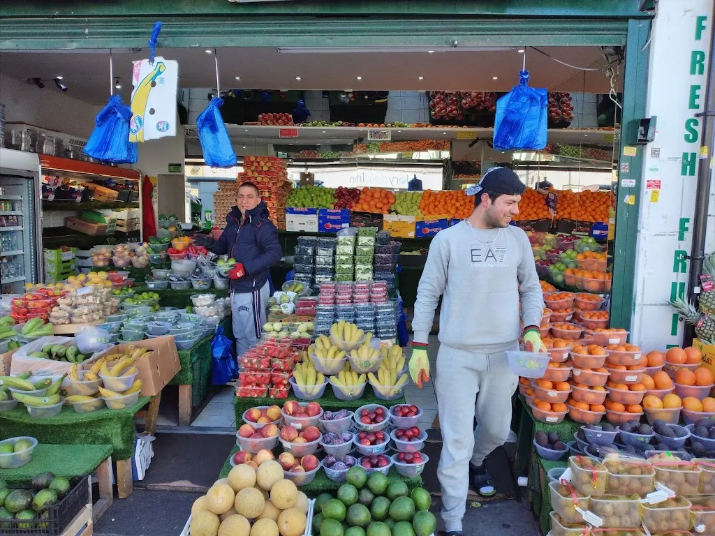 Fresh Fruits and Vegetables Cash & Carry