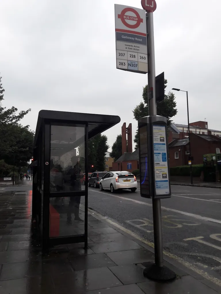 Galloway Road (Stop LJ)