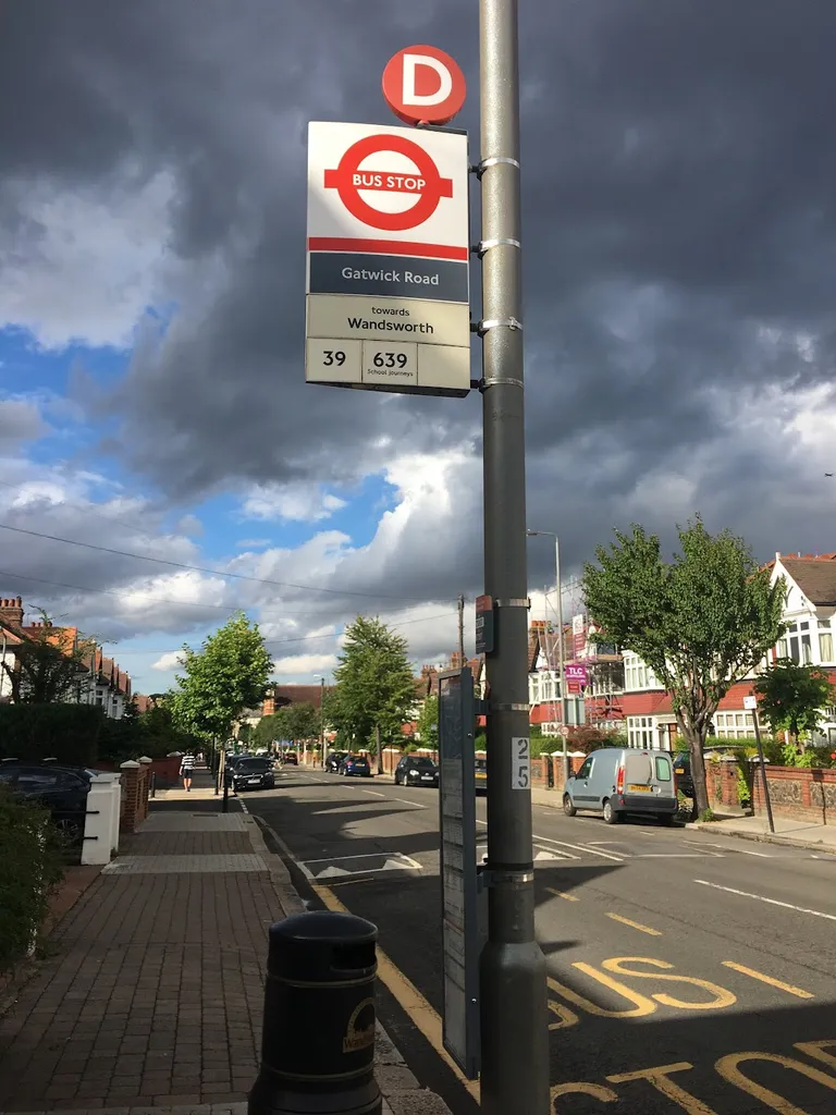 Gatwick Road (Stop D)
