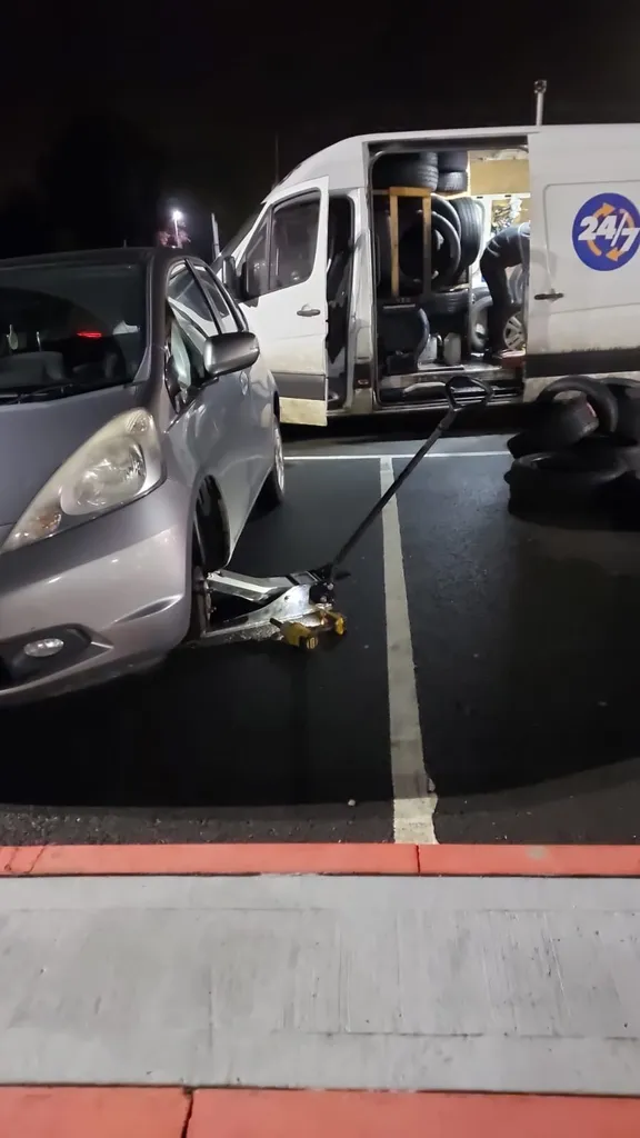 Gold Mobile Tyres