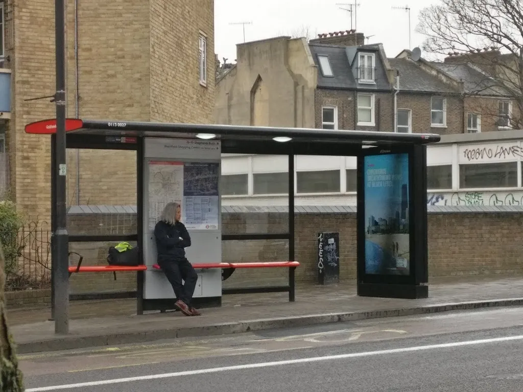 Goldhawk Rd Shepherds Bush Rd (Stop H)