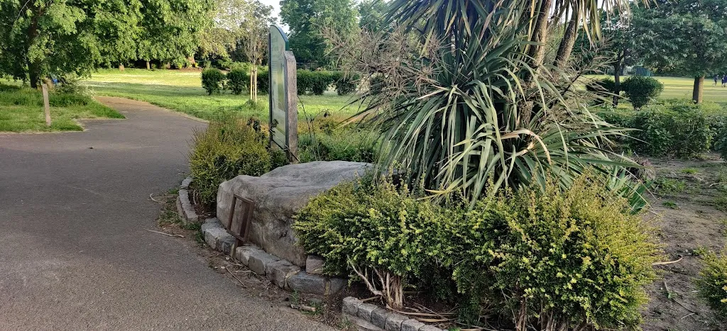 Granite boulder