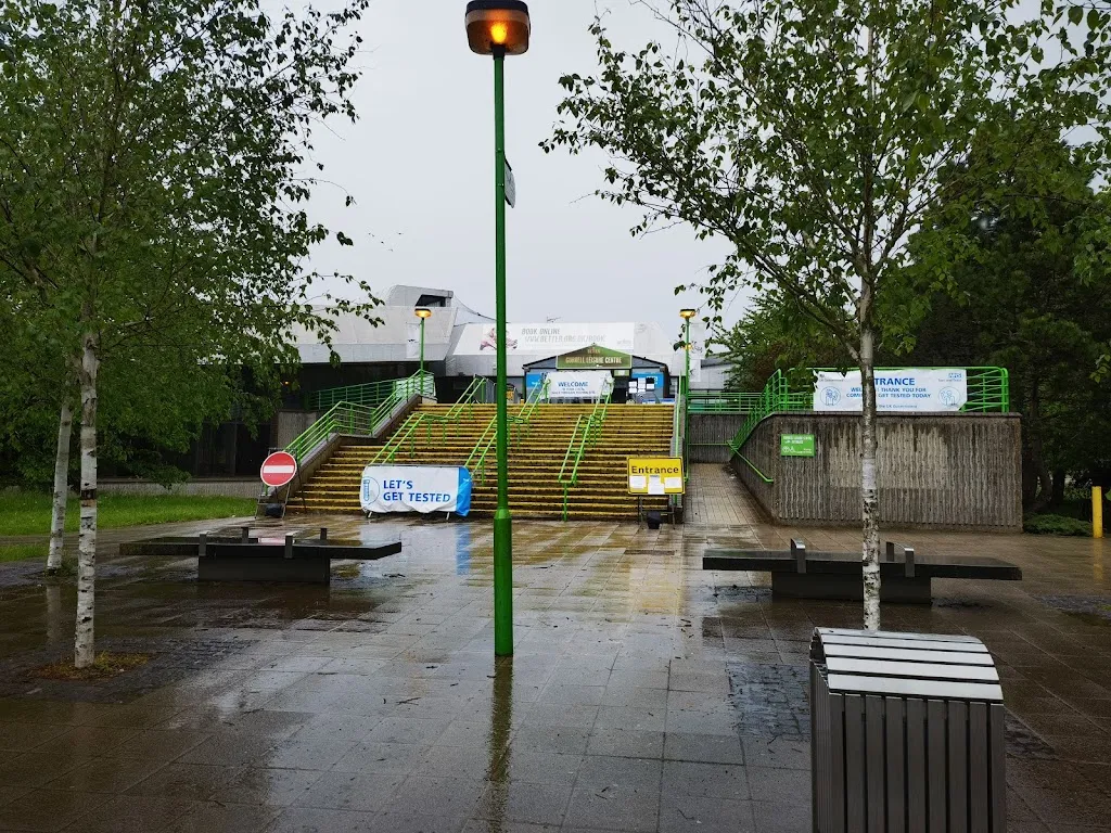 Gurnell Leisure Centre (Stop RW)