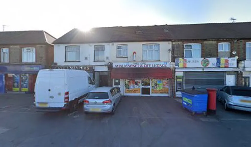 Hall Lane Mini Market & Off Licence