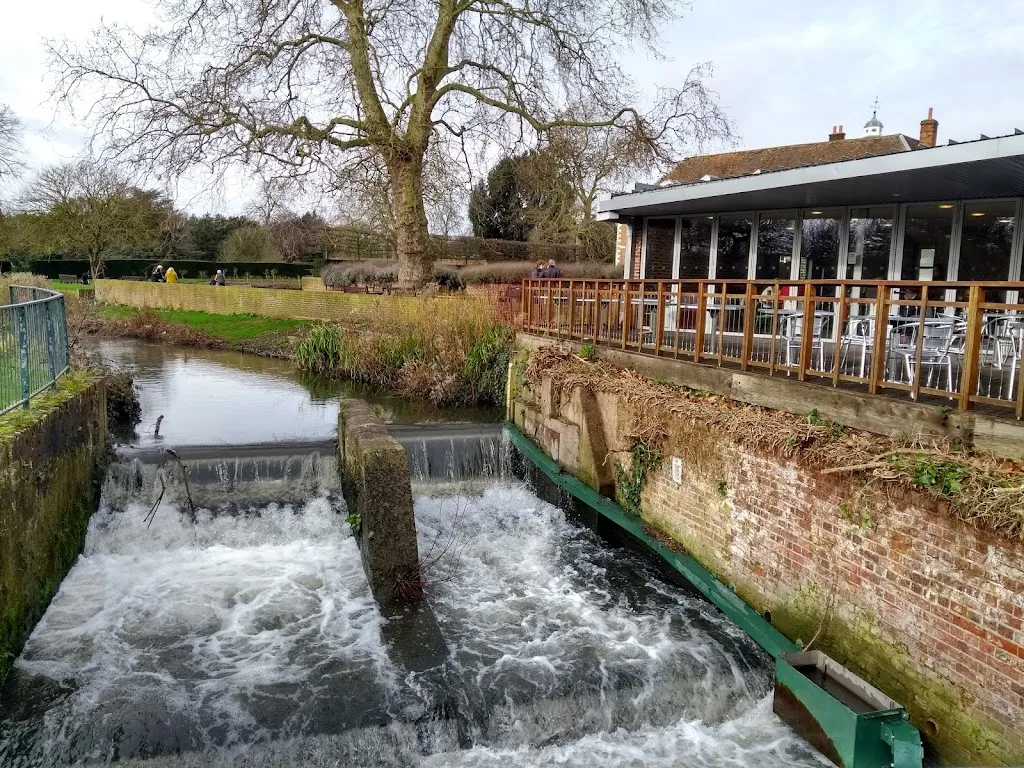 Hall Place & Gardens