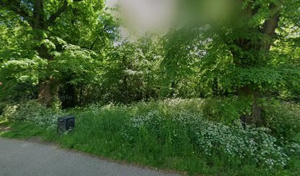 Ham Gate Avenue (Stop A)