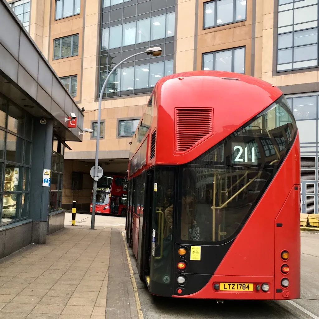 Hammersmith Bus Station (Stop C)