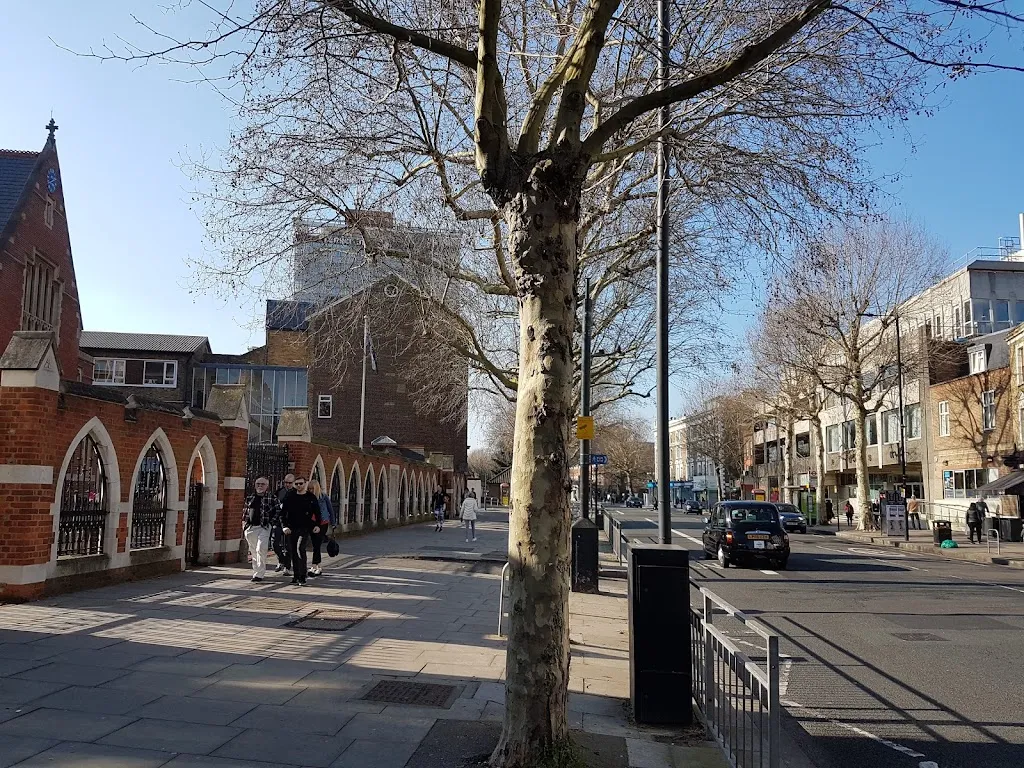 Hammersmith Town Hall (Stop WA)