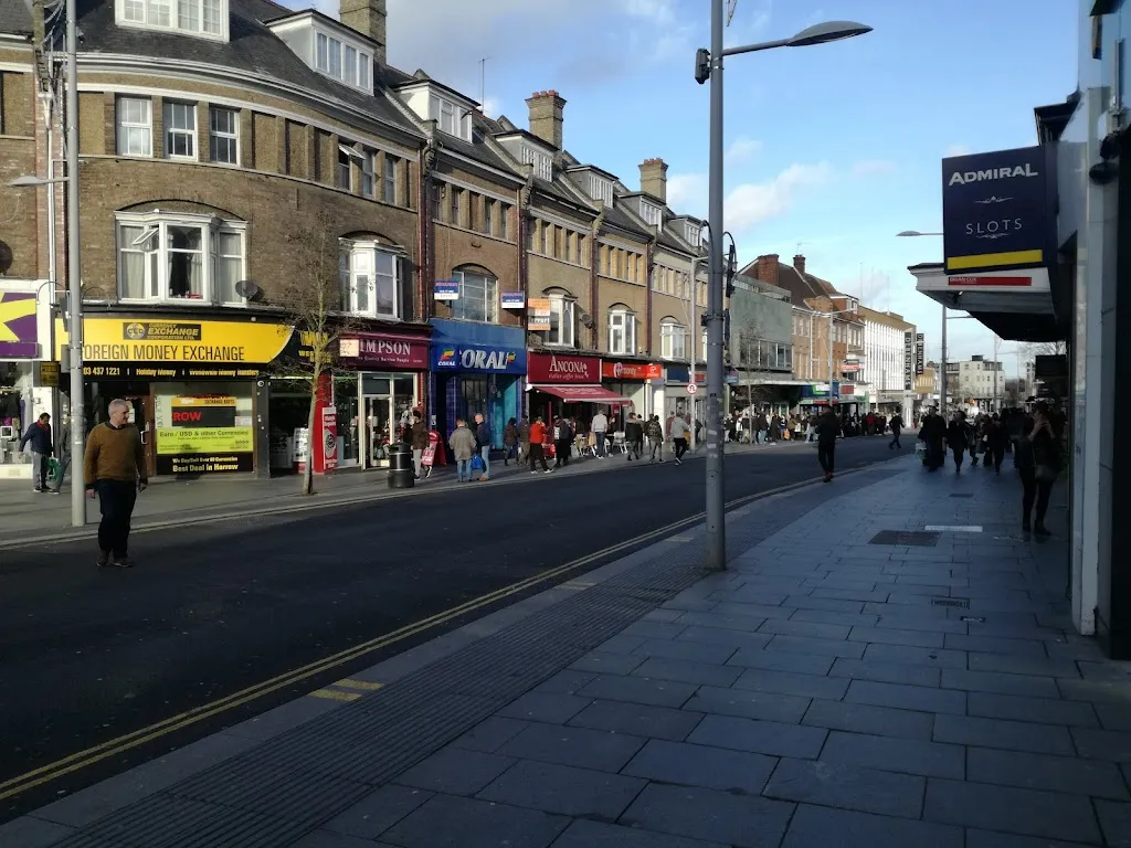 Harrow Park (Stop RM)