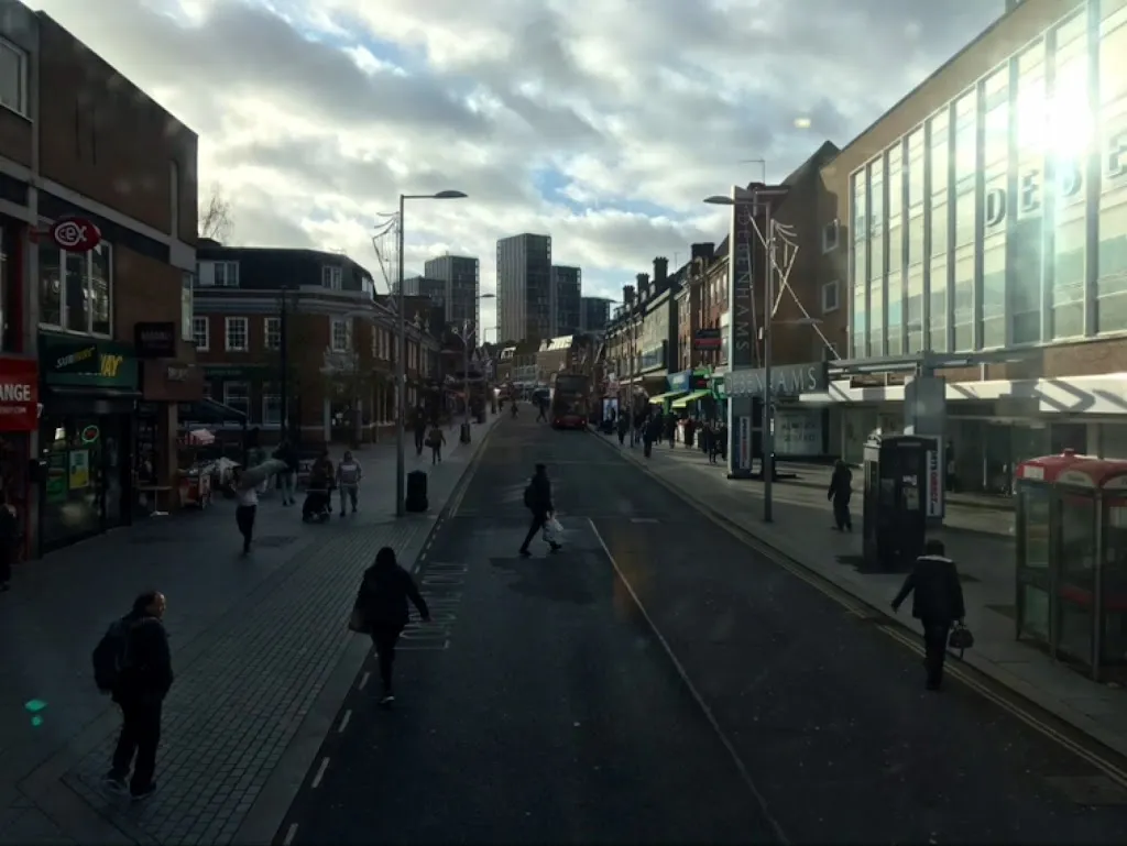 Harrow Town Cen St John's Rd (Stop H)
