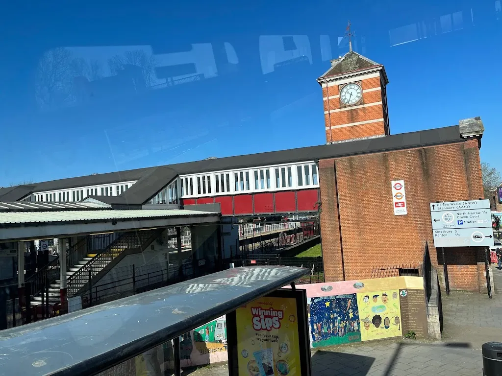 Harrow & Wealdstone Station (Stop M)