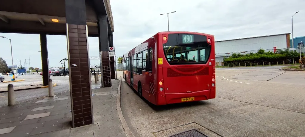 Hatton Cross Station (Stop A)