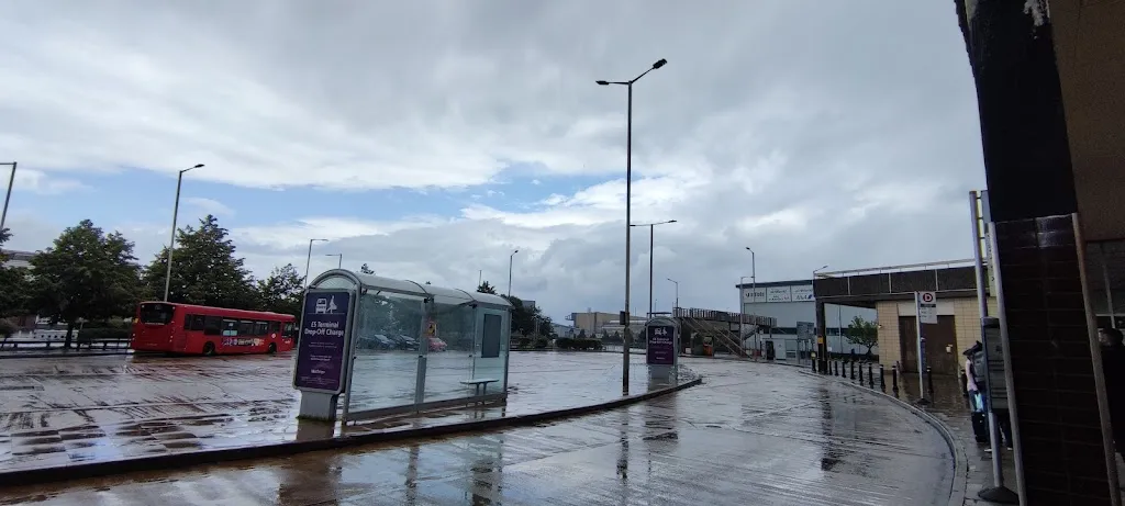 Hatton Cross Station (Stop B)