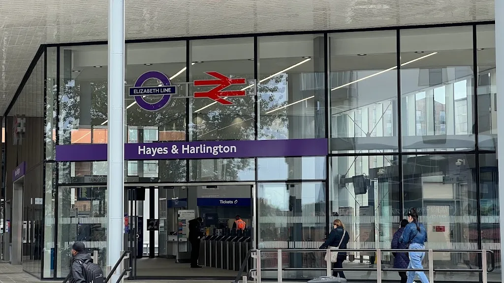 Hayes & Harlington Station (Stop E)