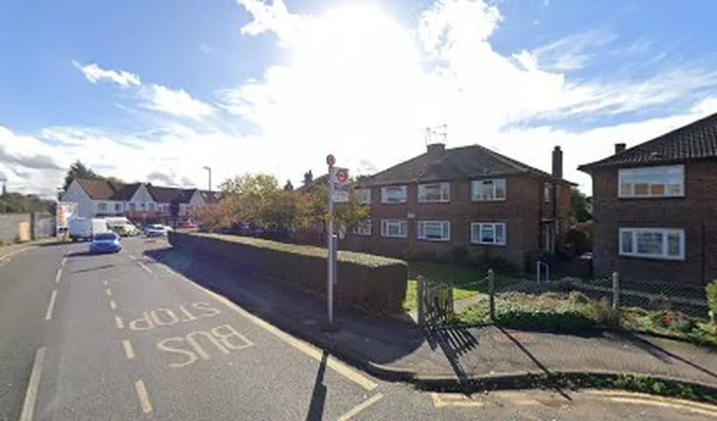 Headstone Lane Station (Stop D)