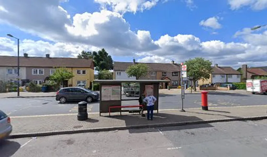 Headstone Lane (Stop A)