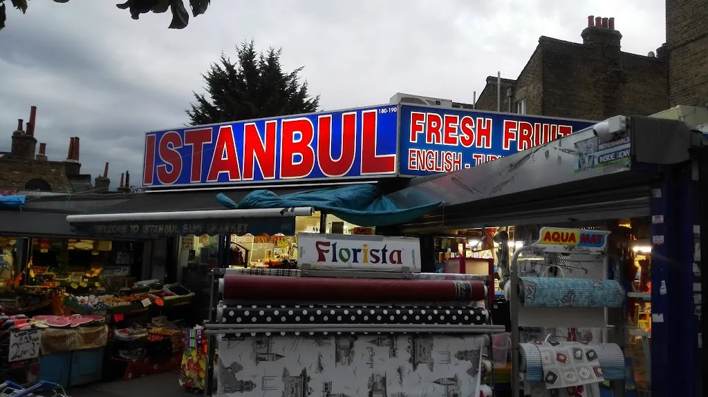 Hikmet Supermarket
