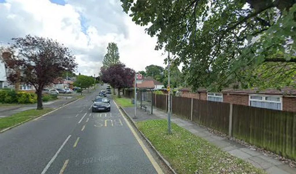 Hillside Road Northwood Way