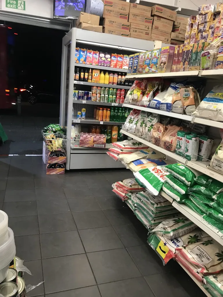 HOLAT Cash&Carry Dagenham