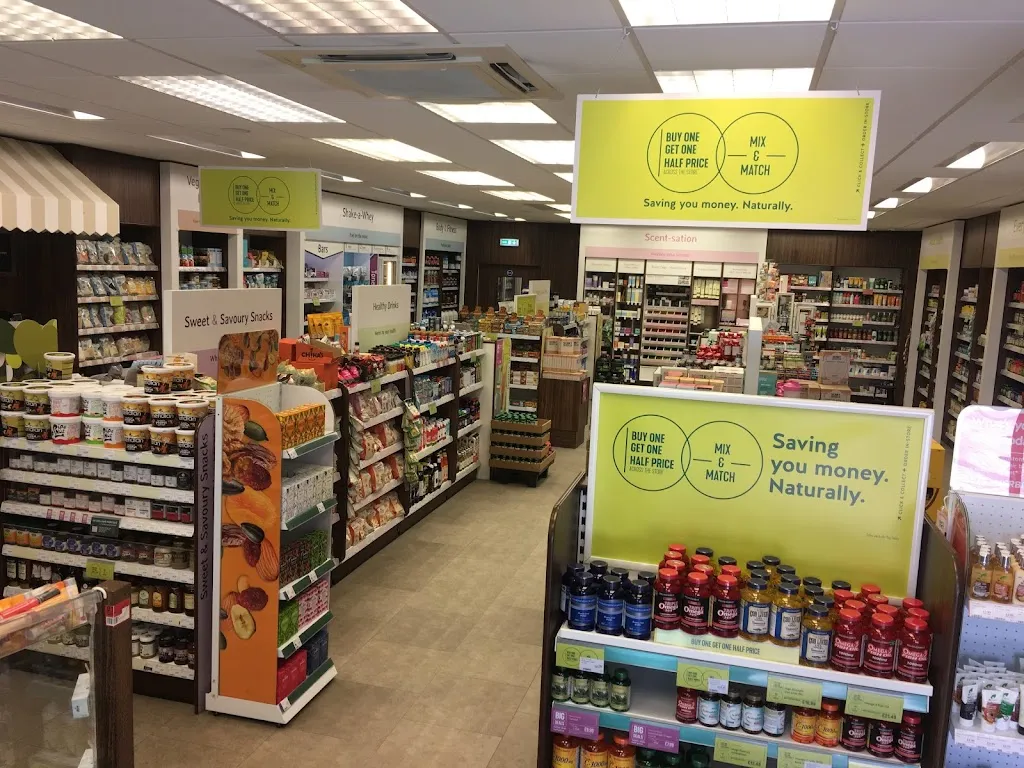 Holland & Barrett - Beckton
